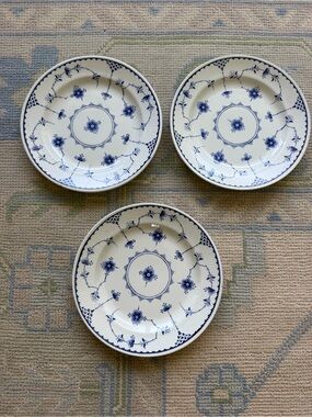 3 Lovely Vintage Denmark Blue by Furnivals, England Plates, 10 Inches